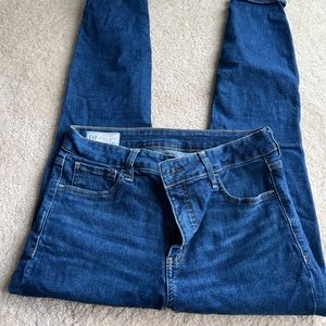 GAP Like New Jeans Size 31
